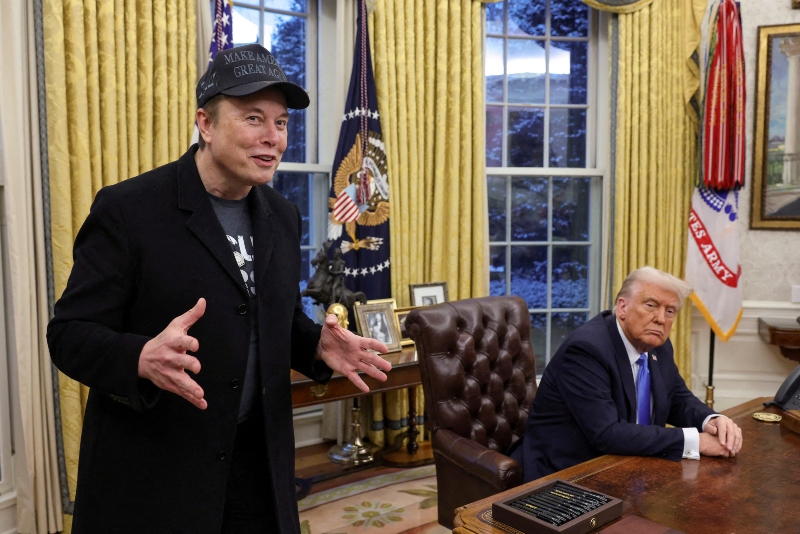 Trump Threatens To Deport Musk As Feud Reignites