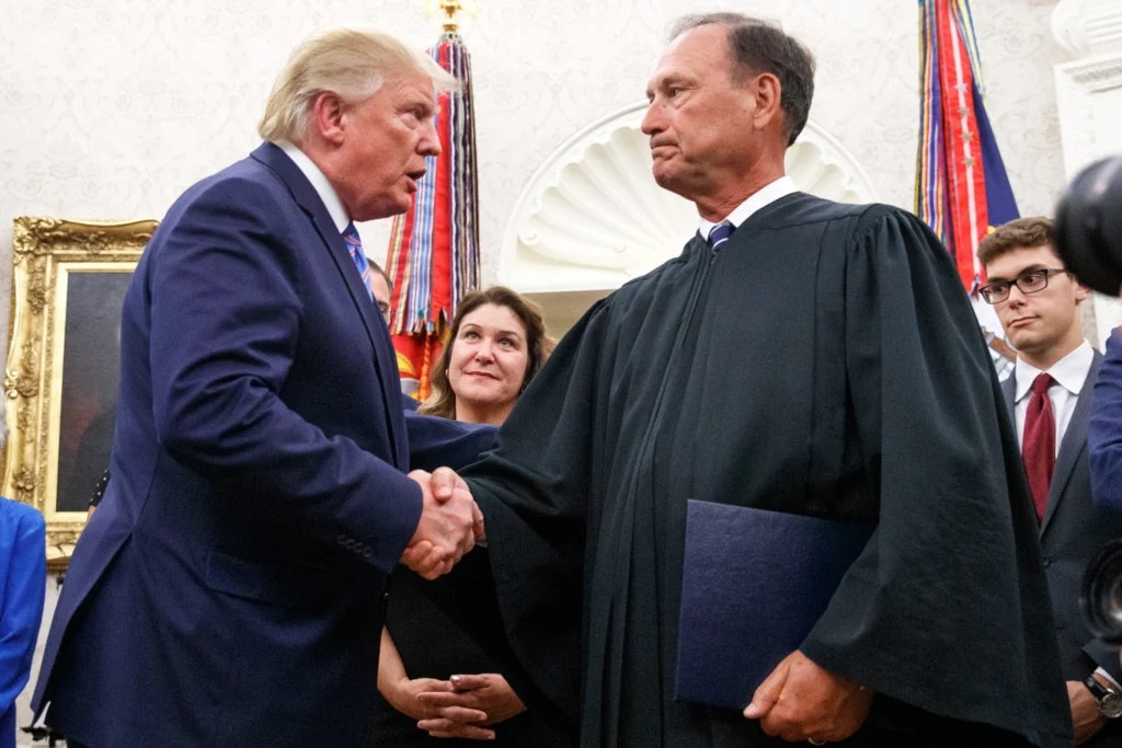 Buckle Up – Justice Samuel Alito Just Made A Big Announcement About Retirement