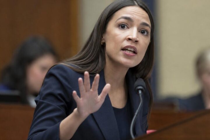 Alexandria Ocasio-Cortez Signals 2028 Presidential Run After Midterms