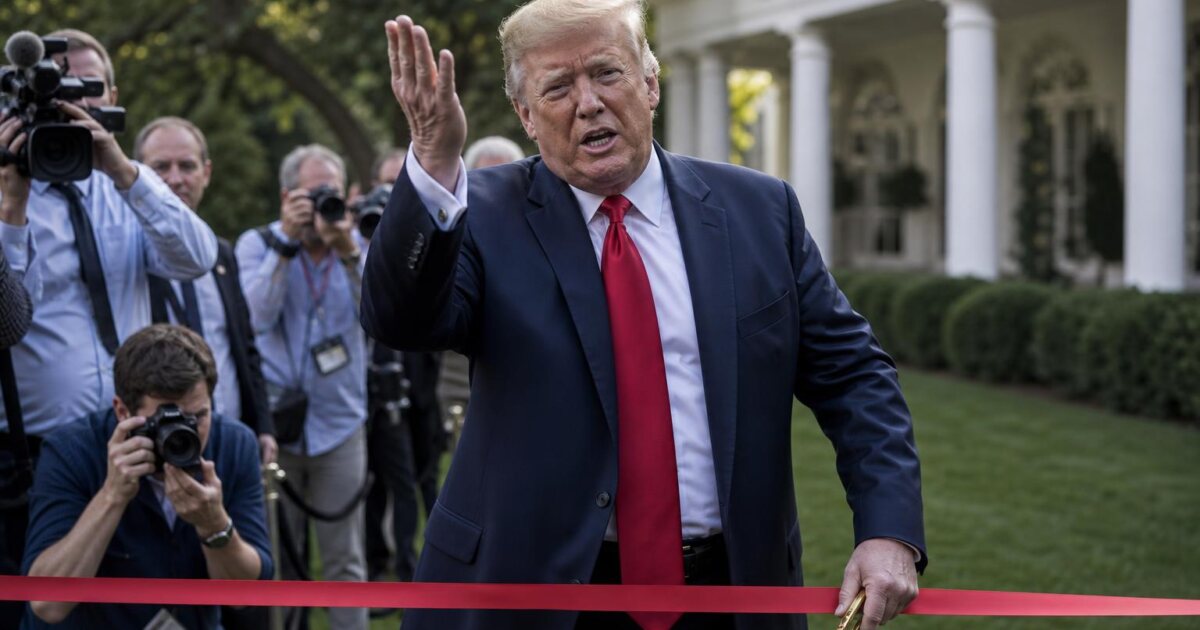 FOX News Pulls Out of White House TV Pool, Leaving Trump With a Cable Blackout