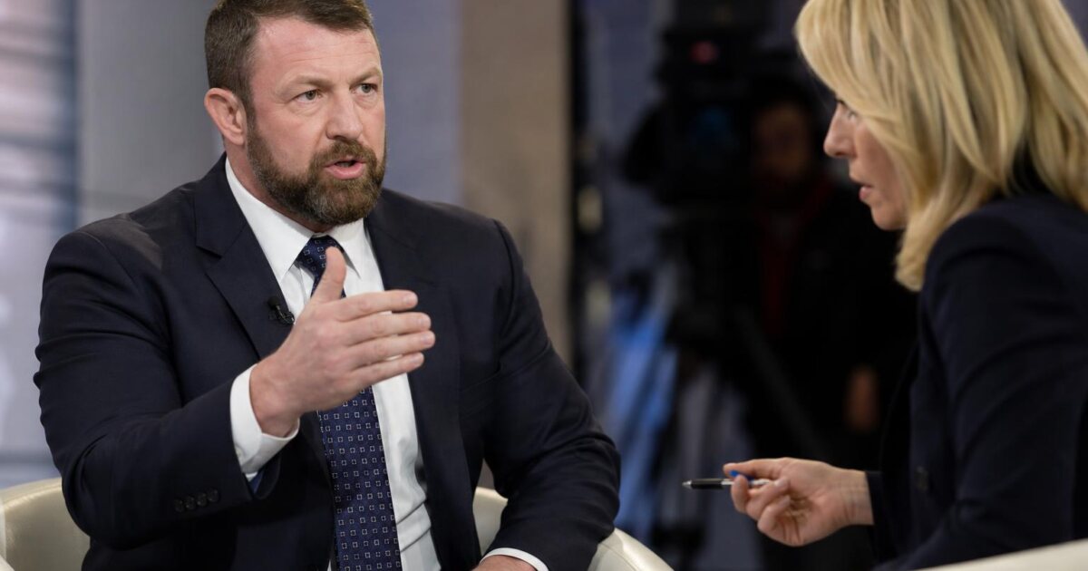 Markwayne Mullin Pushes Back on Dana Bash Over ICE Detainee Criminal Record Claim