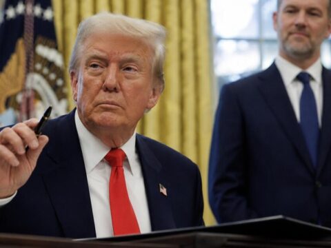 Trump Signs Memo Removing Canadian Goods From Federal Procurement
