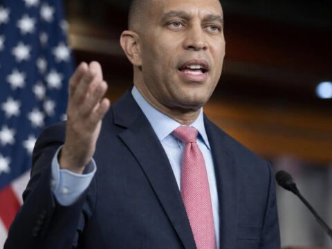 Hakeem Jeffries Promises to Defund Deportations and Bring Illegal Aliens Back