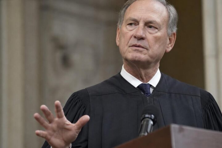 Justice Alito Hints at Retirement, Possibly Handing Trump a Fourth Supreme Court Pick