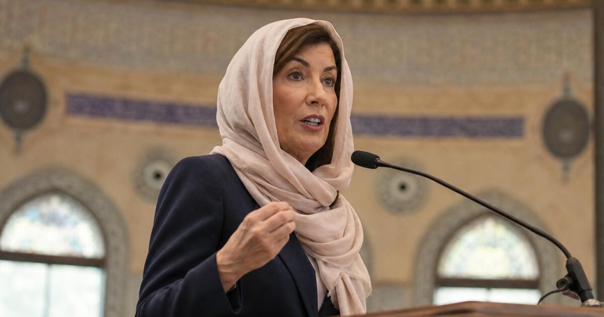 Kathy Hochul Puts on Hijab 12 Days Before 9/11 Anniversary and Nobody is Laughing