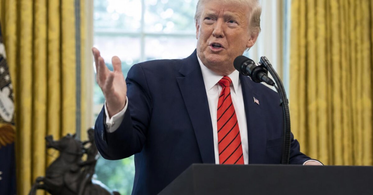 Trump Claims He Could Have Targeted Clinton, Biden and Obama