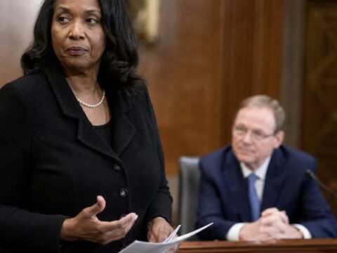 Trump Forms Committee to Investigate Fed Governor Lisa Cook Over Mortgage Claims