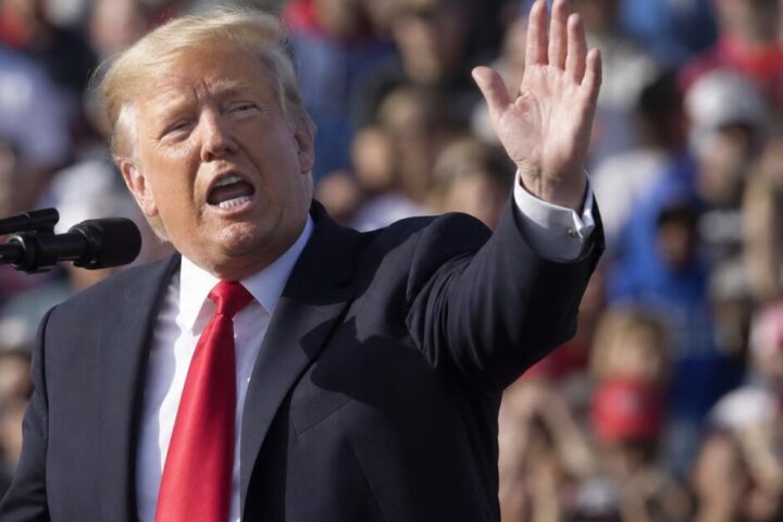 Trump Rallies Ohio Crowd With Blunt Midterm Vow as GOP Faces Tough Polls