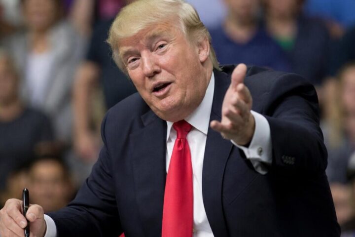 Trump Signs Red-Dyed Diesel Order at Nebraska Rally, Promises Farmers Big Savings